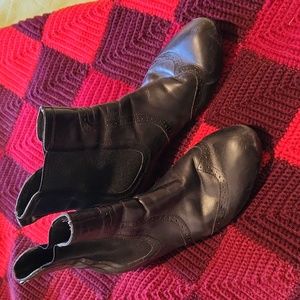 Born Crown black booties